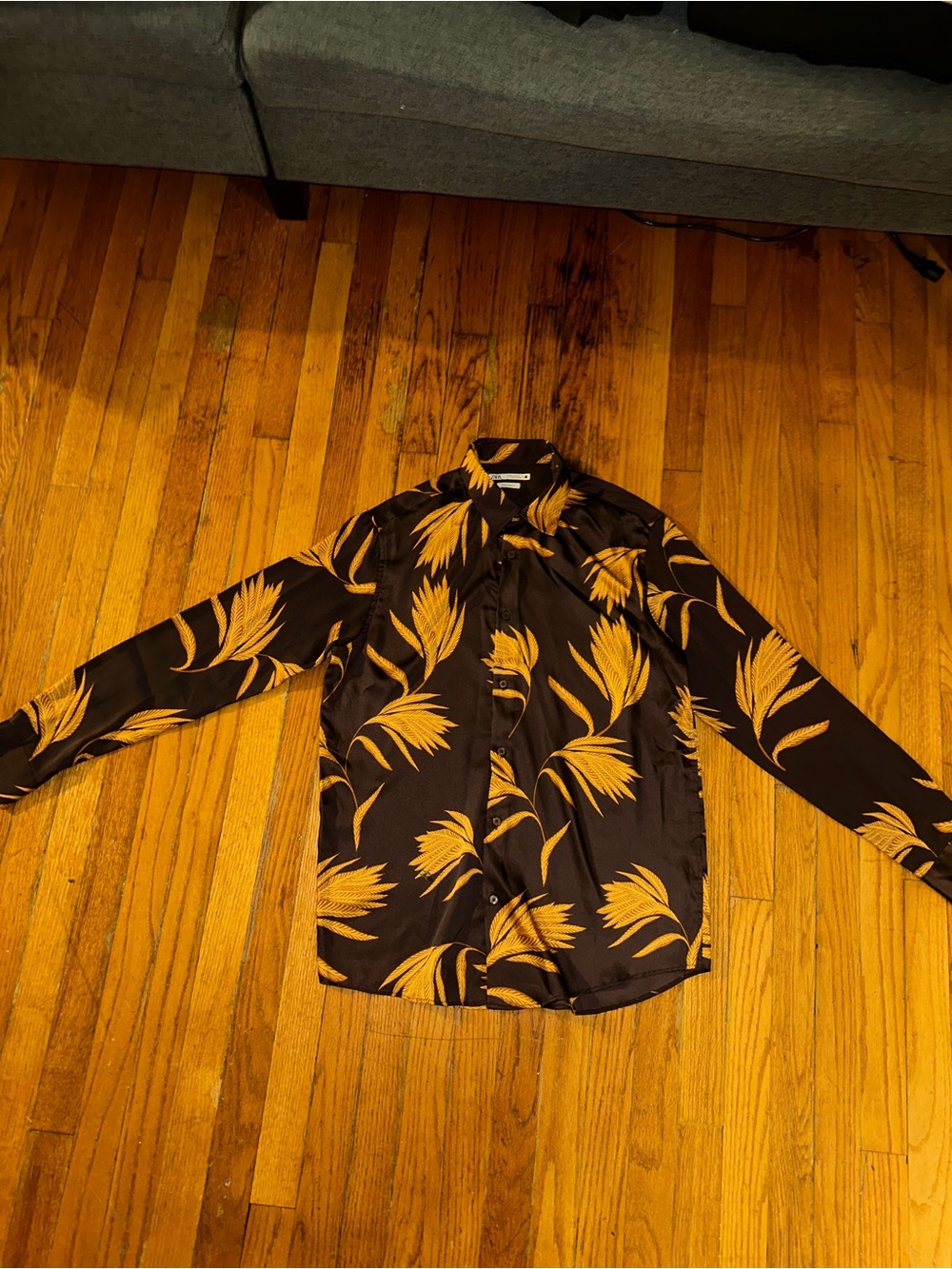 Zara gold and brown stain button up size M